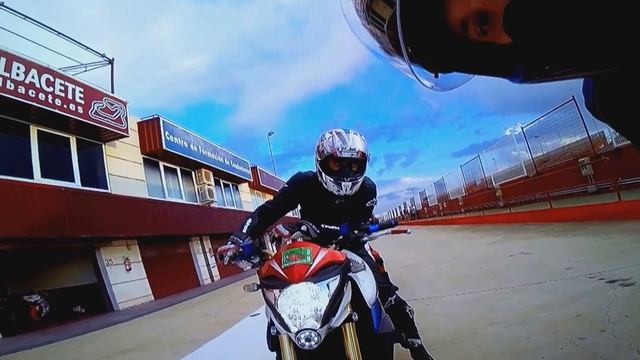 Rodada nocturna con MotoRacing. Albacete 12/09/2015. Club honda hornet смотреть онлайн