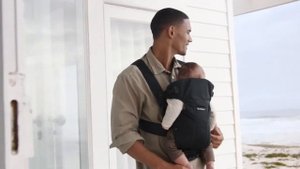 BABYBJORN MINI 3D Mesh – nosidełko - Czarny - nowość 2022