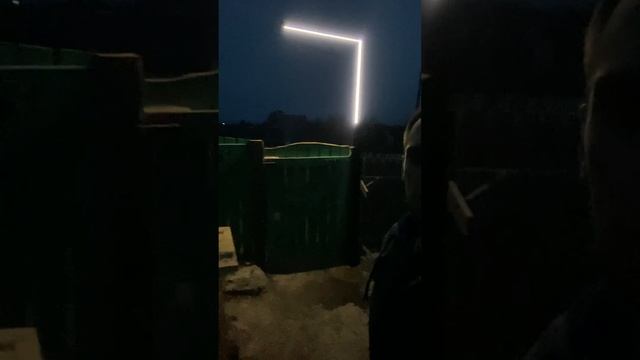 Уличный фонарь 🏮 освещение тротуара