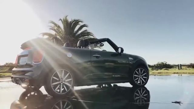 MINI Cooper S Convertible смотреть онлайн