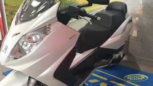 Peugeot Satellite 500 premium HF10