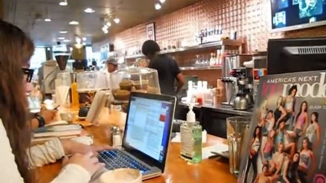 Trident Cafe TWO 0001 смотреть онлайн