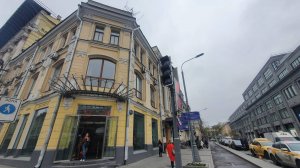 Аренда торгового помещения 430 м/м.Кузнецкий мост/Москва