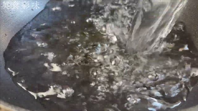 把白蘿蔔放瓶中泡2天，每年冬天都會做幾罐，老祖宗方法實用又省錢，快試一試 #白蘿蔔蜂蜜治咳嗽最快的一招 #白蘿蔔蜂蜜水治療寒咳還是熱咳