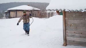 СУРОВАЯ УРАЛЬСКАЯ ВЕСНА В ДЕРЕВНЕ | ПЯТЬ КУБОВ ЗА 7500 | РАССАДА И ПОСАДКИ | УВЕЗЛИ ПОДАРОК БАБУШКЕ