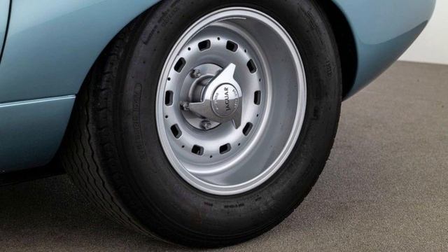 1965 Jaguar E-Type Series 1 4.2 Roadster GT