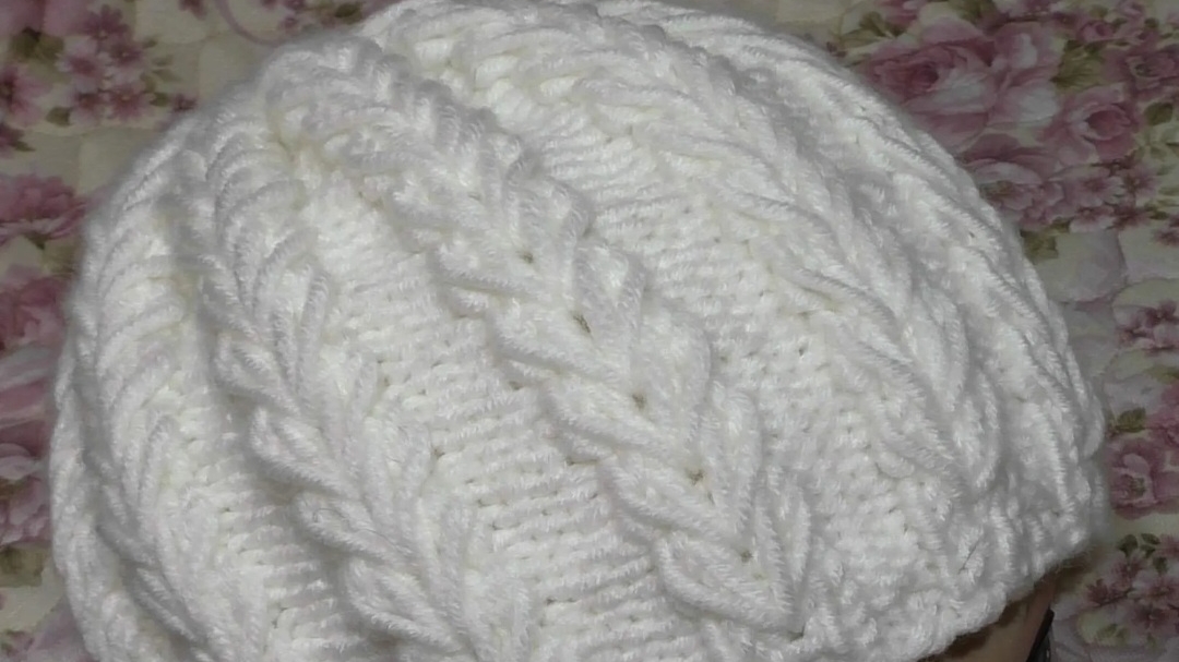 Шапка спицами. Просто и быстро! смотреть онлайн