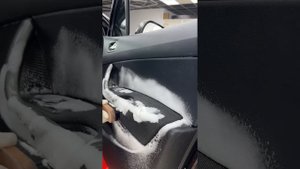 Peugeot 308 Deep Cleaning: Say Goodbye to Milk Odors and Stains!
