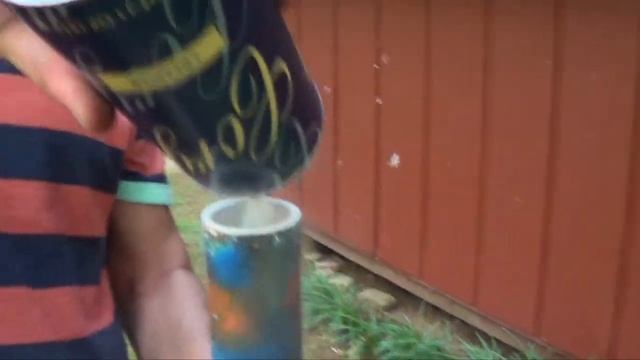 Air Canon + Coffee Creamer + Fire = BOOM! смотреть онлайн