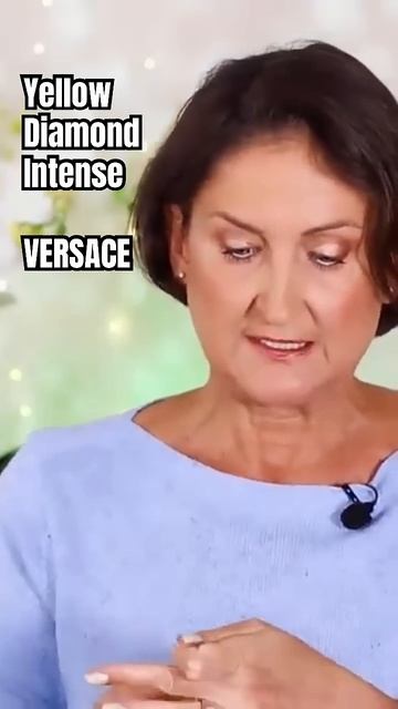 Versace Yellow Diamond Intense  Легкий шлейф на миллион #garbanza #парфюмерия #shorts #versace смотреть онлайн