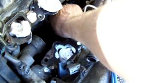 Mazda Millenia 2.5 knock sensor replacement Part 12