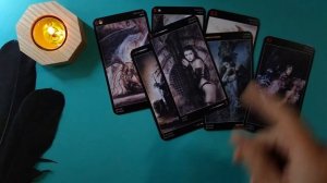 КАКАЯ ДАМА ЗА ВАМИ СЛЕДИТ ?  / Таро для мужчин 💘