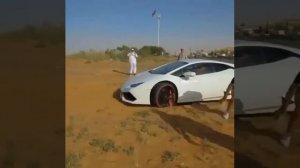 Lamborghini Huracan - Sand drift Dubai