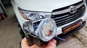 Toyota Highlander модернизация света фар