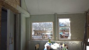 Крашу стены на кухне на даче. (2023г)