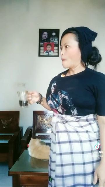 Kopi dalam susu☕😜 смотреть онлайн