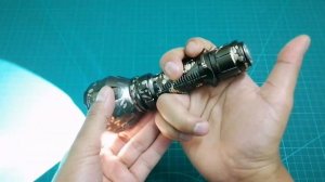 Olight Warrior X Turbo Flashlight Review! 1100 Lumens 1000 Meters