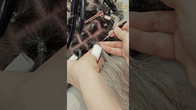 натуральные дреды на очень короткие волосы.mp4