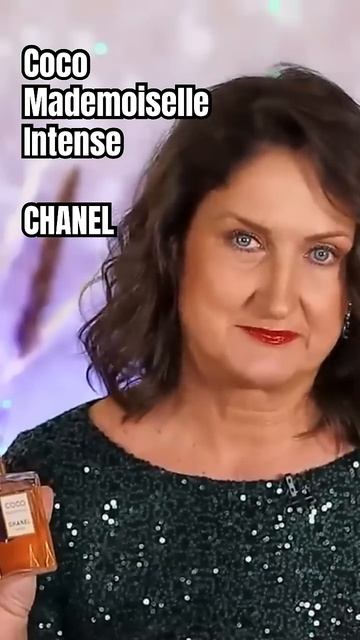 Шлейф на двое суток Coco Mademoiselle EdP Intense  Новогодний аромат #garbanza #shorts #chanel смотреть онлайн
