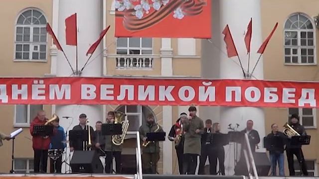 Стихи о войне. Ирина Боровикова стихотворение "Сестре"