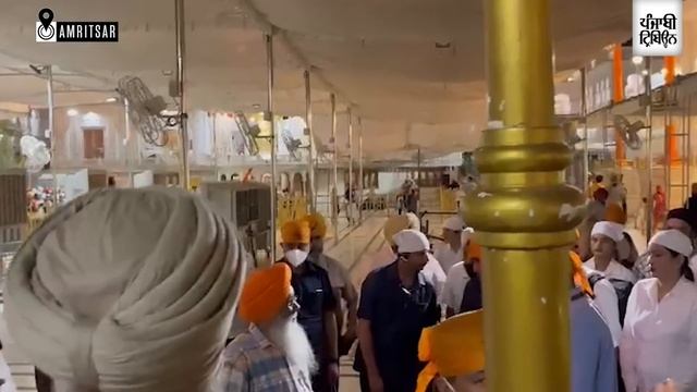 Reliance Foundation chairperson Nita Ambani pays obeisance at Golden Temple