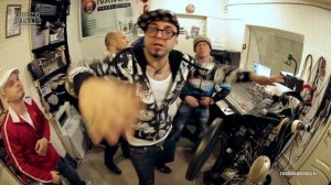 Вован и Антоха feat Лампасы&Рома Крест.mkv