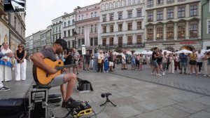 Невероятная Испанская гитара. "Despacito" в уличном формате.