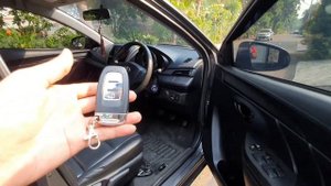 Keyless entry push start stop button Toyota Vios Limo 2017