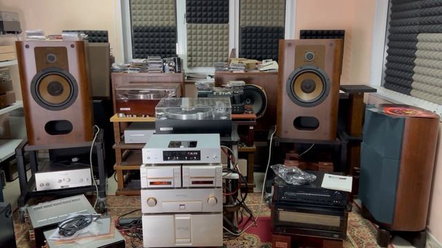 Цифра новодел против Винтажа C.E.C. Cd 5n by Airbow vs Esoteric D1 P0 смотреть онлайн