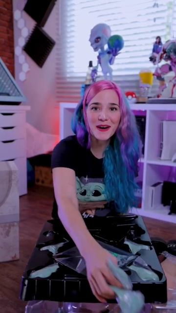 BABY YODA EN VIDA REAL - Grogu HOT TOYS unboxing #Shorts #Grogu смотреть онлайн