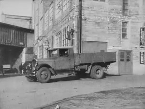 На московском автозаводе имени Сталина. ЗиС. СССР 1936год