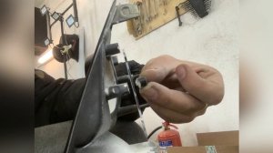 Установка линз 3.0 вместо 2.5 в фары Audi A6 C5 дорестайлинг (1997  - 2001 год). Страйлинг фар.