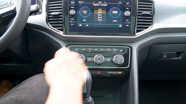 2022 Volkswagen Atlas SEL R Line Red | Quick Video Tour with Cameron смотреть онлайн