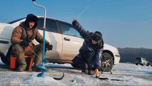 Зимняя Рыбалка! Ловля селёдки на самодур и махалки.