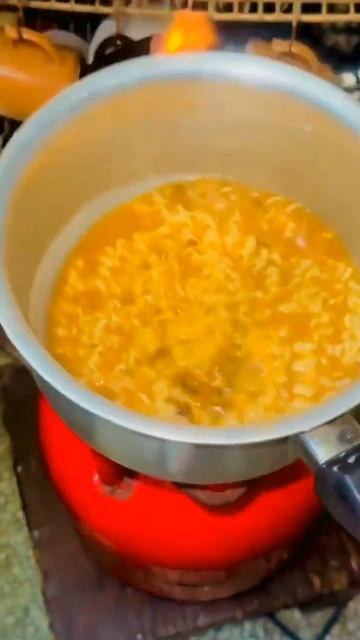 Trying Blazin Noodles With sirka+chili+soya Sauce 😀 #viral #shorts #noodlesrecipe смотреть онлайн