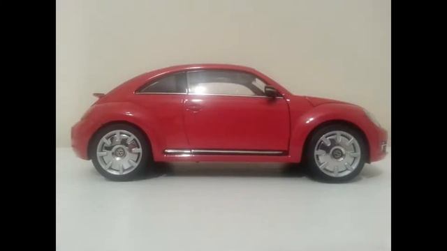 1:18 KYOSHO VW BEETLE COUPE RED смотреть онлайн