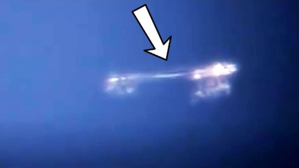 Гигантские космические корабли, увиденные в телескоп за пределами атмосферы Земли смотреть онлайн