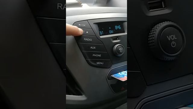 Форд транзит как подключить магнитолу к телефону