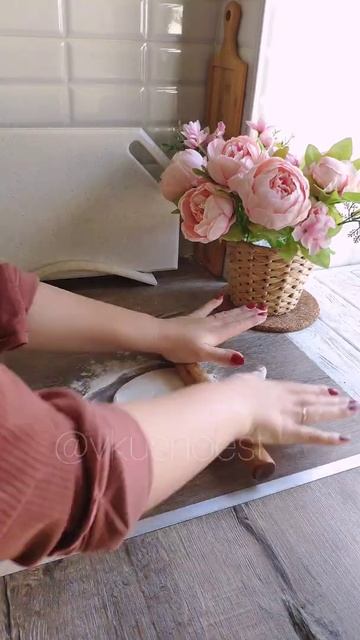 ЧЕБУРЕКИ С ДЖУСАЕМ🤤🤤 НУ ОЧЕНЬ ВКУСНЫЕ И АРОМАТОЫЕ смотреть онлайн