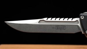 New Release: Combat Troodon With Interceptor Blade