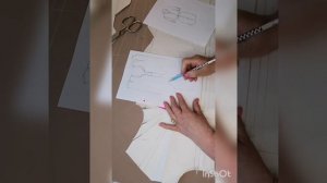 Рубашечный рукав, чуть спущенная пройма.