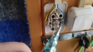 Найти Землю фазу ноль в розетке