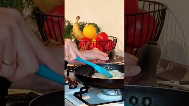 РЫБА в ТОМАТНОМ соусе 🔥Полезный и вкусный обед или ужин #домашняяеда #рыбавтомате #готовка