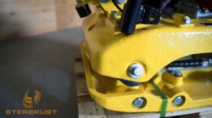 Виброплита реверсивная TSS-CP-240