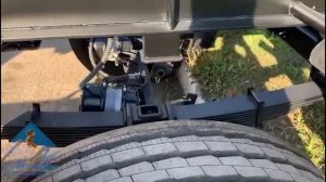 Прицеп для перевозки контейнеров. Грузоподъемность 16 тонн.