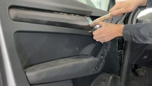 How To Remove Door Panel of A 2018-2020 Audi Q5 Door Card Removal DIY