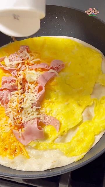 Ham & Cheese Quesadilla | Easy Breakfast / Snack Ideas смотреть онлайн