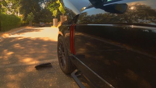 Upgraded side vents on the Range Rover L322 overland build смотреть онлайн