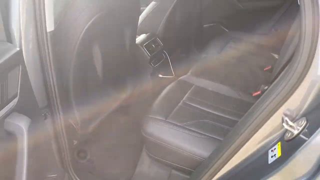 AUDI Q5 2.0 TDI 190 CV quattro S tronic Business смотреть онлайн