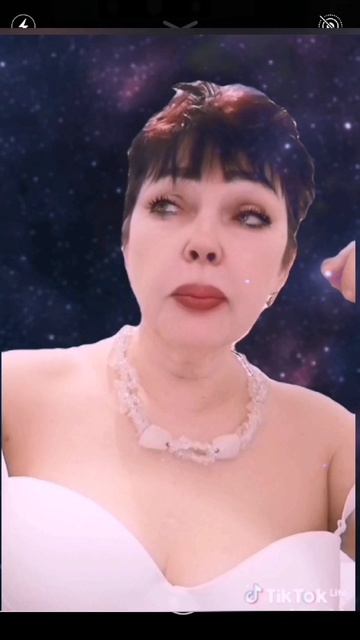 Ловушка любви: когда желание уйти сталкивается с нежеланием отпускать❤️🖤
#песнитикток #хитытикток